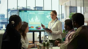 TRAINING MANAGEMENT ACCOUNTING IN HEALTHCARE INDUSTRY
