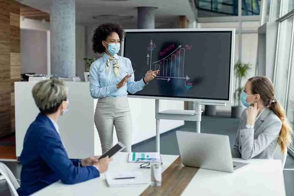 TRAINING CANVA FOR HEALTHCARE & MEDICAL EDUCATION